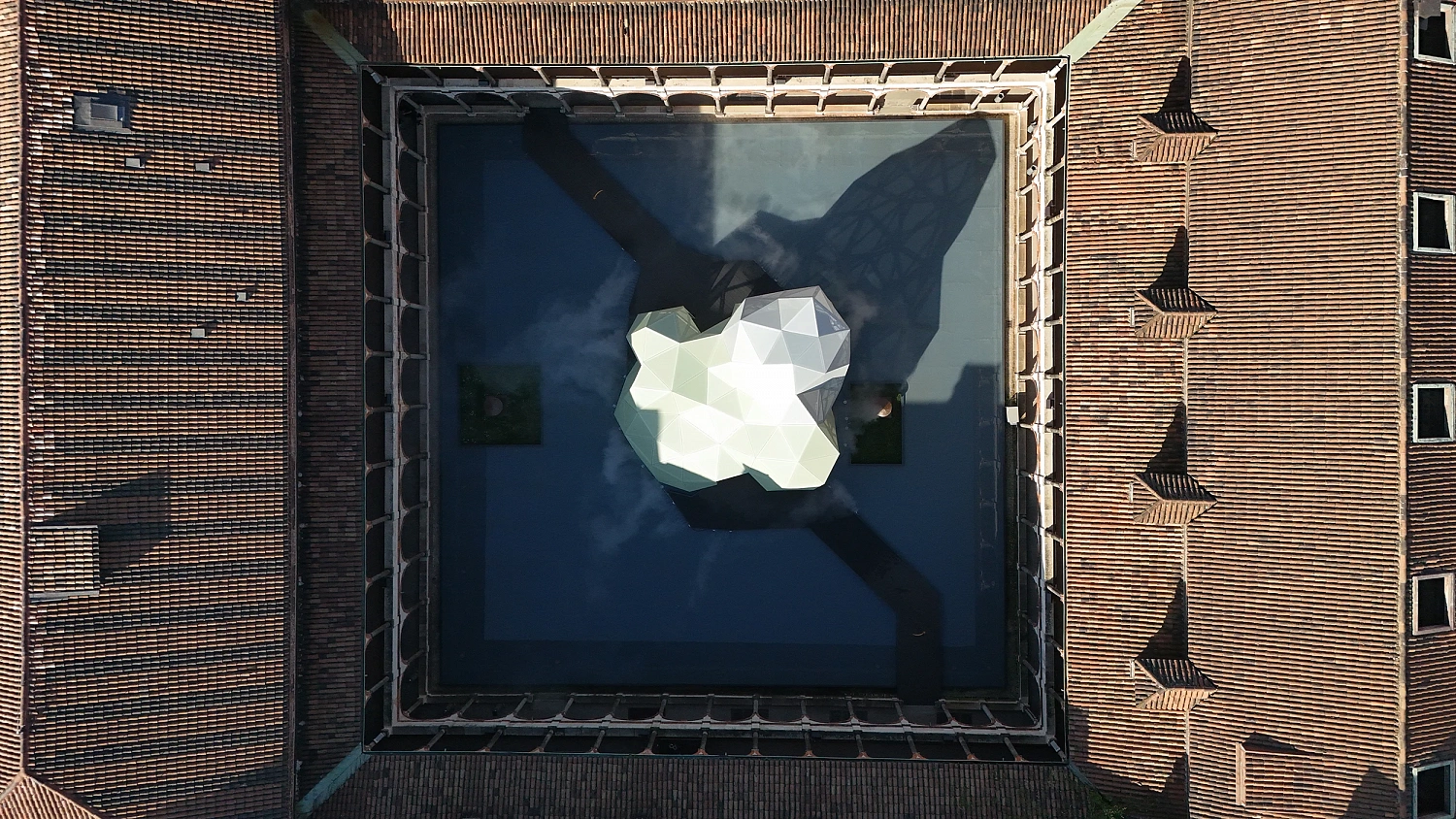 MAD ARCHITECTS представляет «Удивительную прогулку» для недели дизайна в Милане
